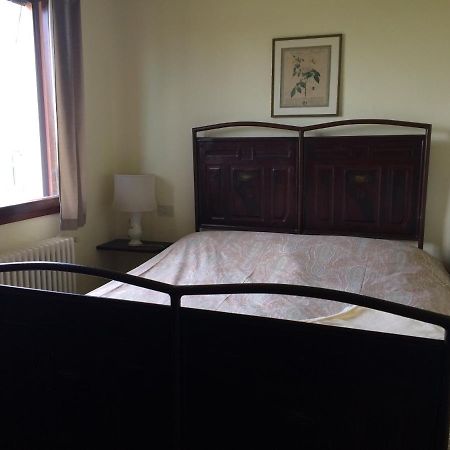 Agriturismo Il Pettirosso Vendégház Forlì Kültér fotó