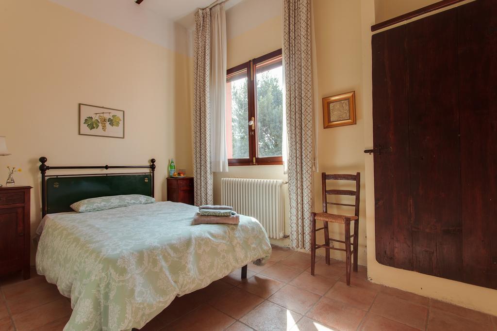 Agriturismo Il Pettirosso Vendégház Forlì Kültér fotó