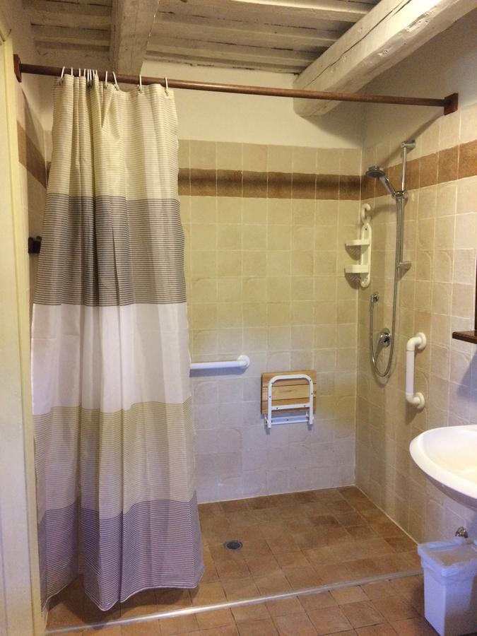 Agriturismo Il Pettirosso Vendégház Forlì Kültér fotó